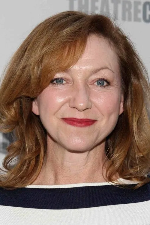 Julie White interpretando a Self