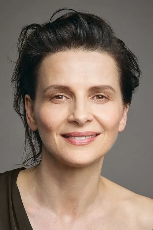 Juliette Binoche interpretando a Interviewee