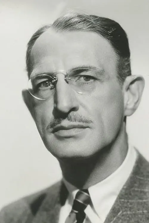 Actor Julius Tannen