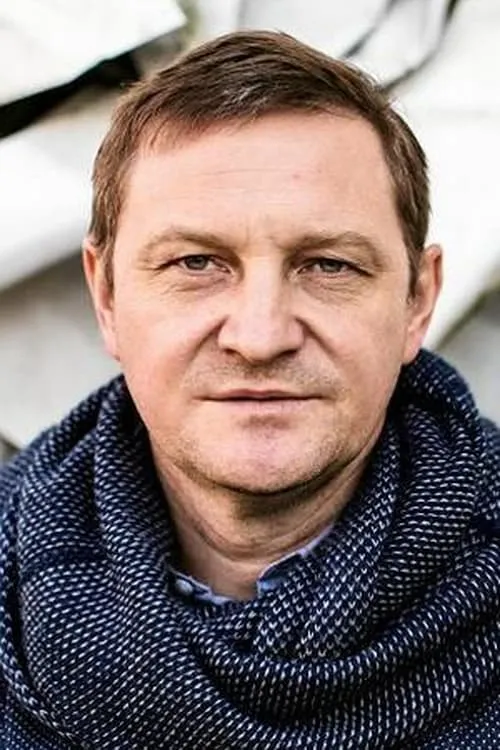 Foto de perfil del actor Juliusz Chrząstowski en el reparto