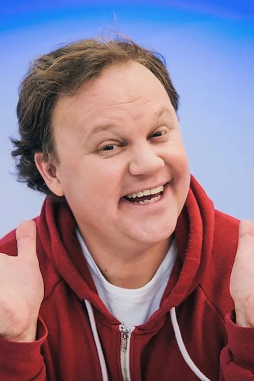 Justin Fletcher interpretando a King Justin the Messy