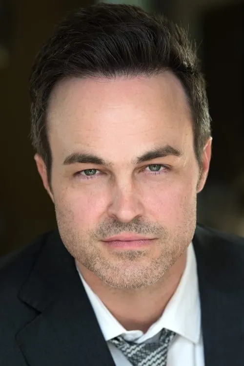 Actor Justin Smith