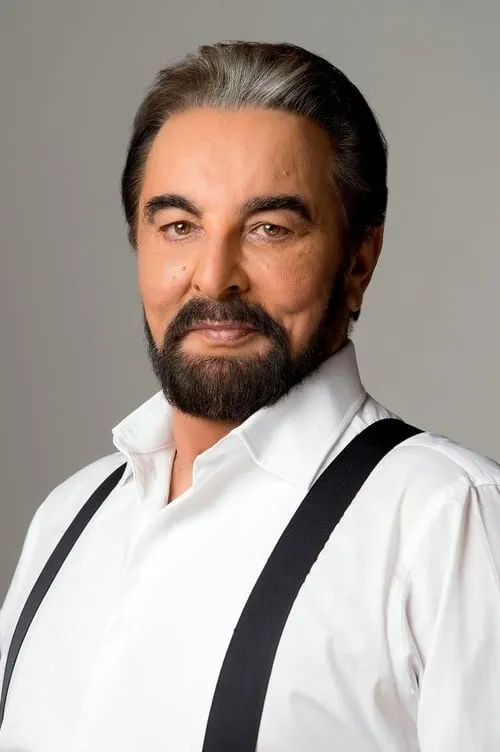 Foto de perfil del actor Kabir Bedi en el reparto