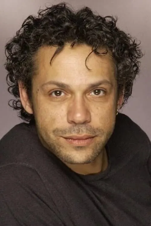 Actor Kader Boukhanef