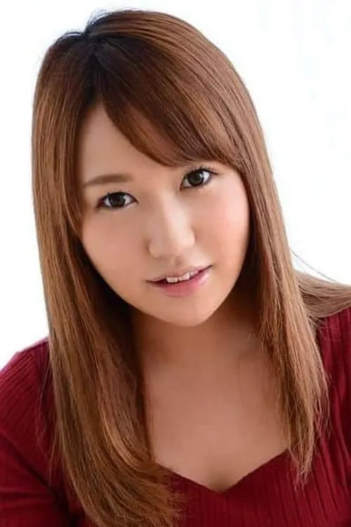 Actor Kana Suzuna