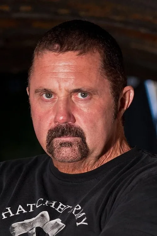 Foto de perfil del actor Kane Hodder en el reparto