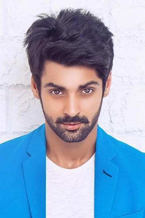 Karan Wahi en el reparto