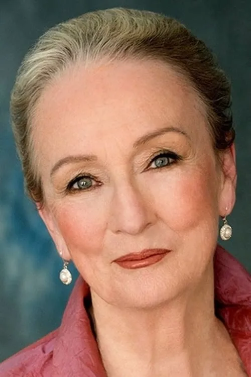 Kathleen Chalfant interpretando a Mildred