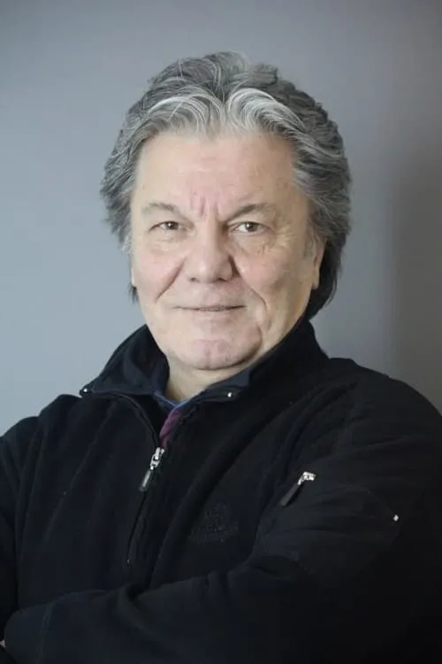 Actor Kazım Akşar