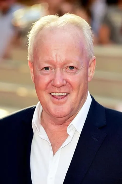 Keith Chegwin interpretando a Himself