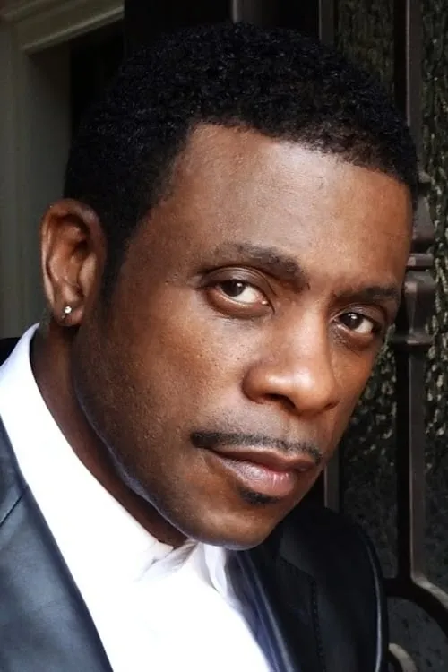 Keith Sweat interpretando a Chris