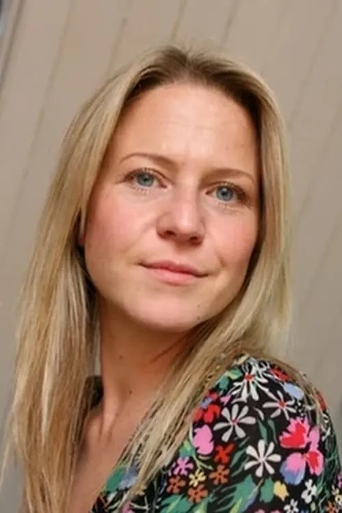 Actor Kellie Bright