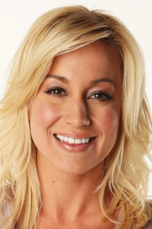 Kellie Pickler interpretando a Laurel Couper