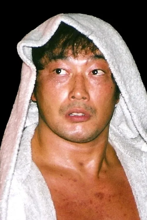 Kenta Kobashi interpretando a 