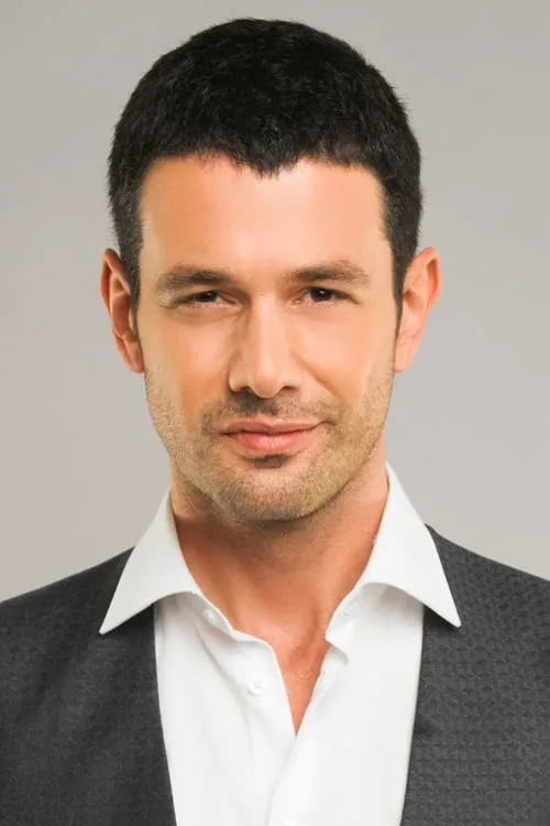 Keremcem interpretando a Selim