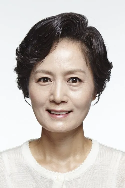 Actor Kim Geun-young