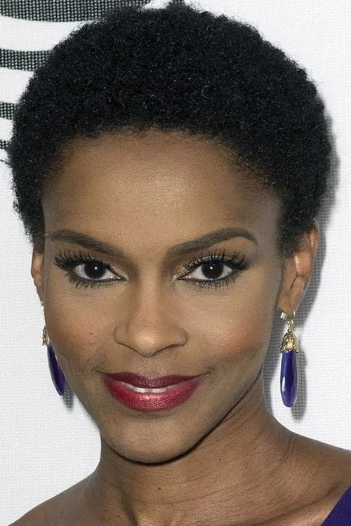 Kim Hawthorne interpretando a Connie