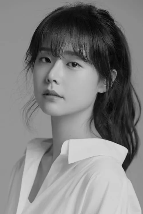 Na Soo-yoon ha trabajado con Kim Hong-kyeong en 1 ocasiones