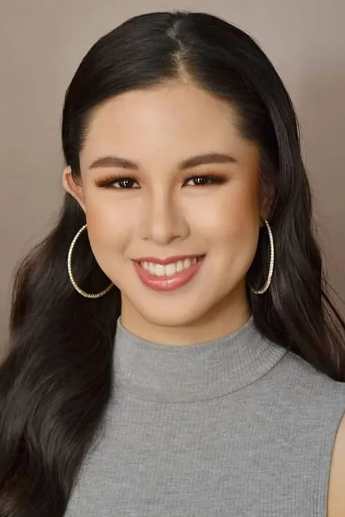 Actor Kisses Delavin