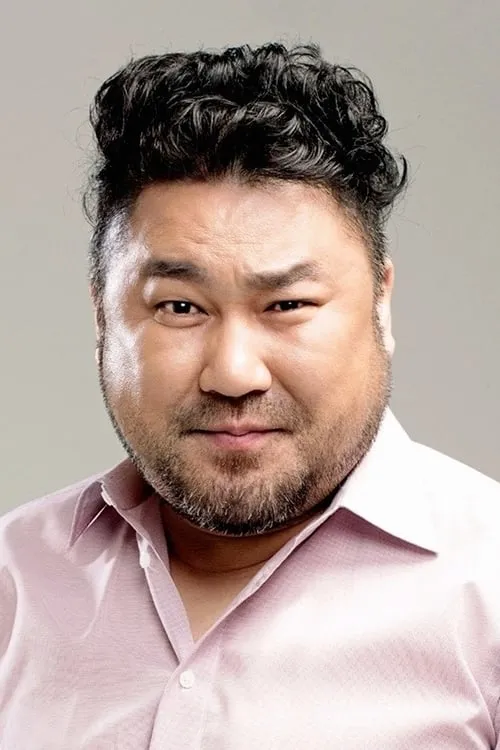 Actor Ko Chang-seok