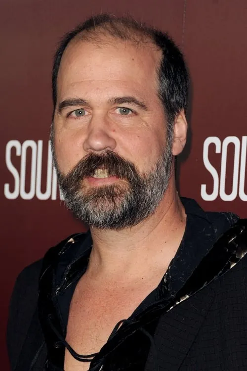 Krist Novoselic interpretando a Self