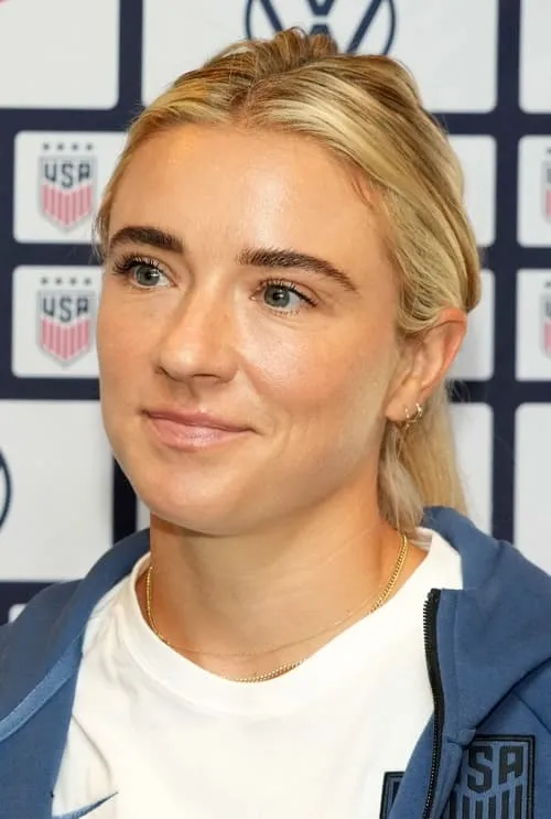 Kristie Mewis en el reparto