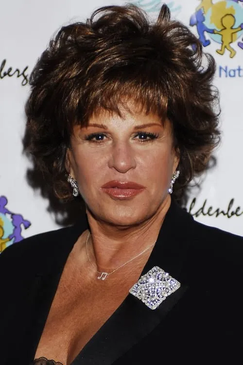 Lainie Kazan interpretando a Tina Weathersby