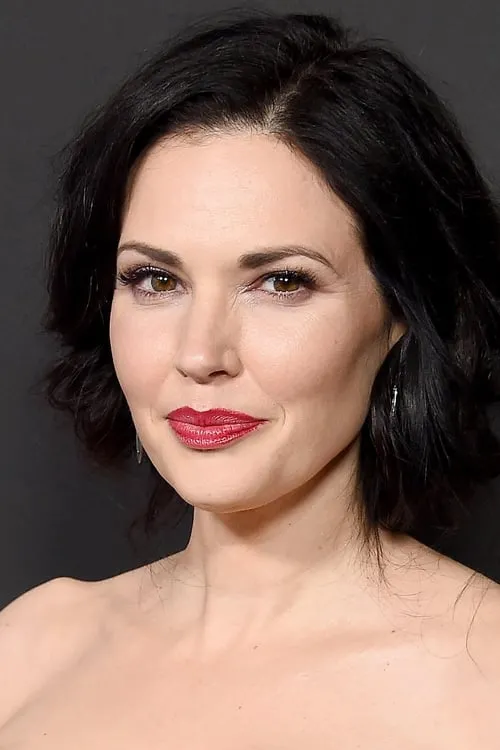 Foto de perfil del actor Laura Mennell en el reparto