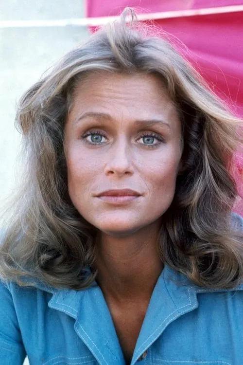 Lauren Hutton interpretando a Mrs. Lake