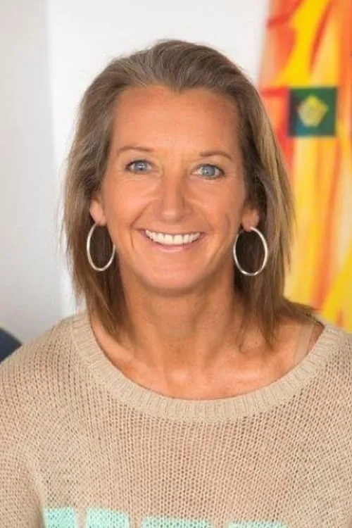 Layne Beachley interpretando a Self