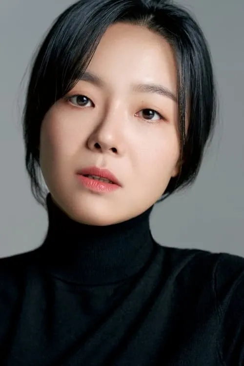 Lee Sang-hee interpretando a Jung Yoo-jung