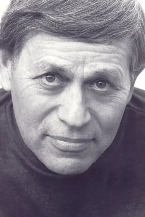 Actor Lev Mailer