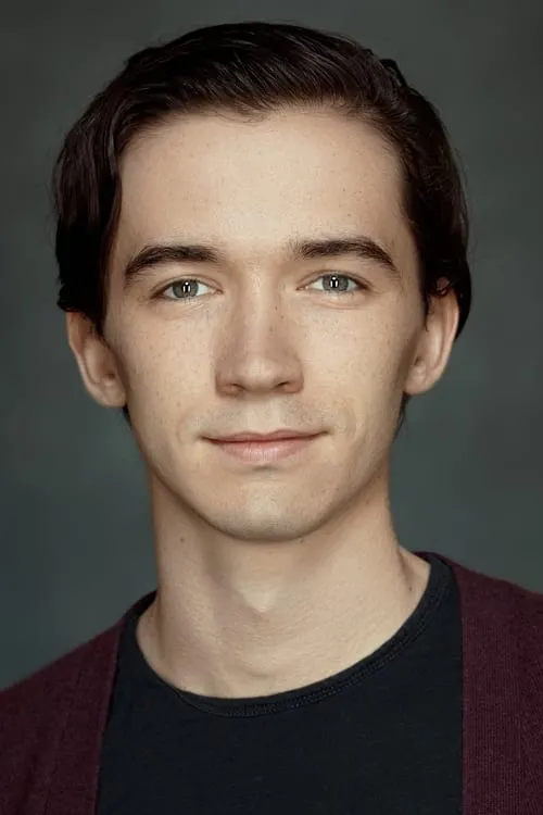 Liam Aiken interpretando a Himself