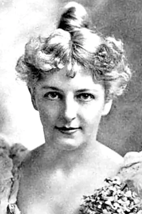 Actor Lillian Lawrence