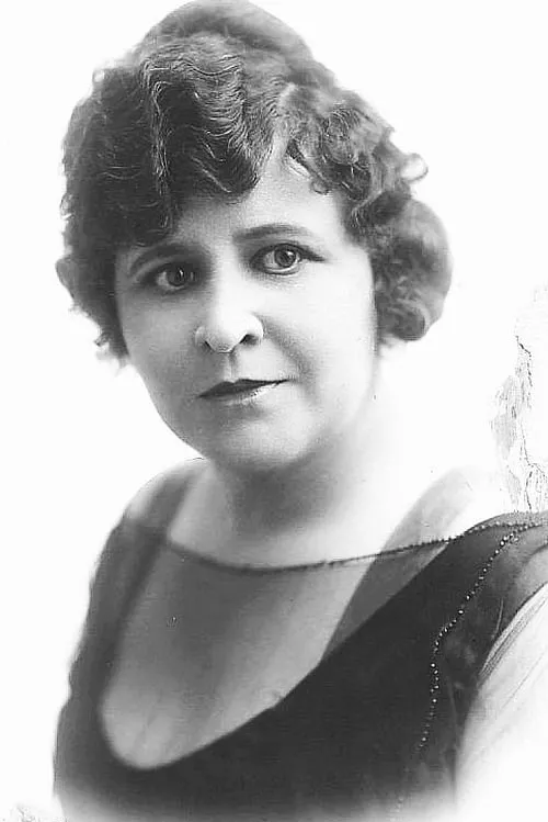 Actor Lillian Leighton