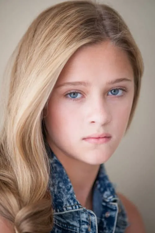 Lizzy Greene en el reparto