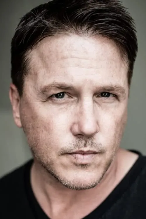 Actor Lochlyn Munro