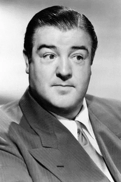 Lou Costello interpretando a Willie 'Tubby' Piper