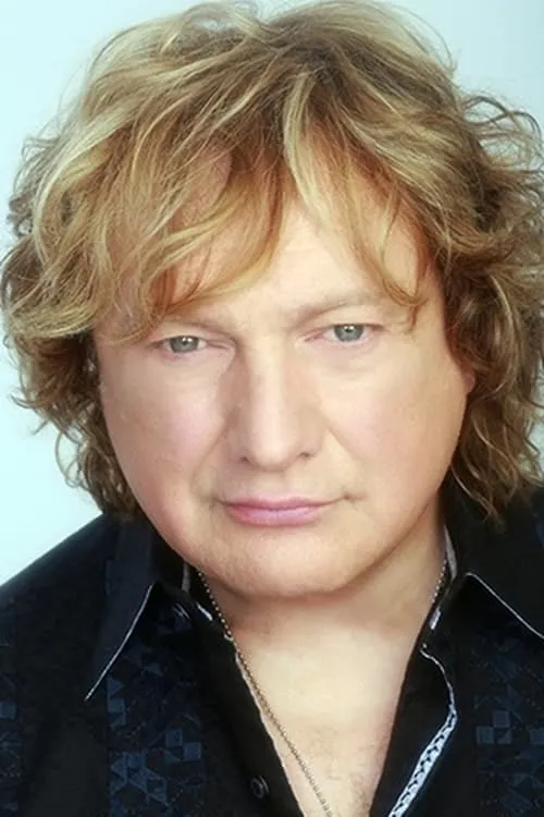 Ian McDonald ha trabajado con Lou Gramm en 2 ocasiones