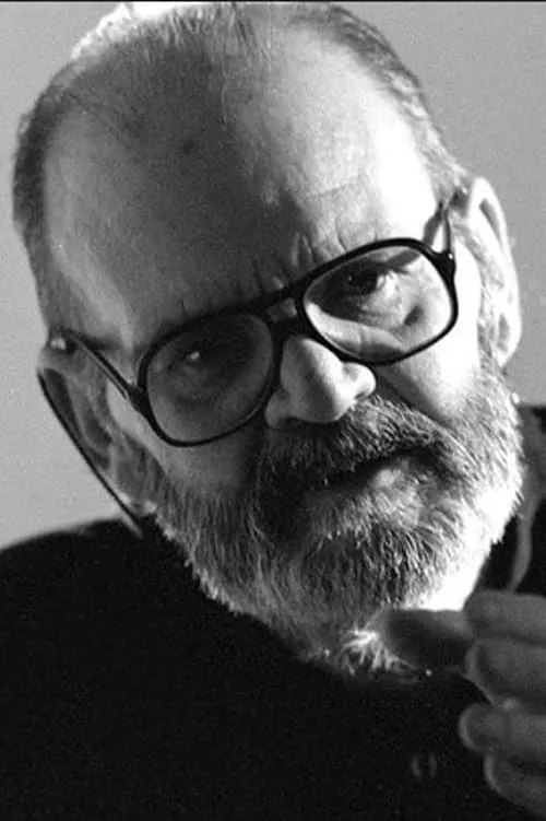 Lucio Fulci interpretando a Himself