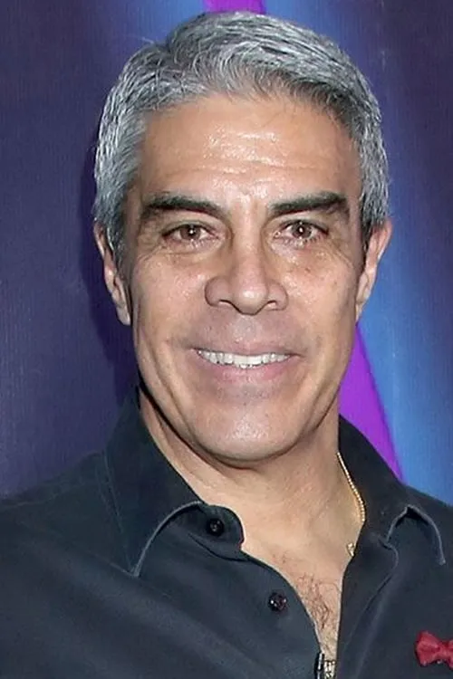 Actor Luis Gatica