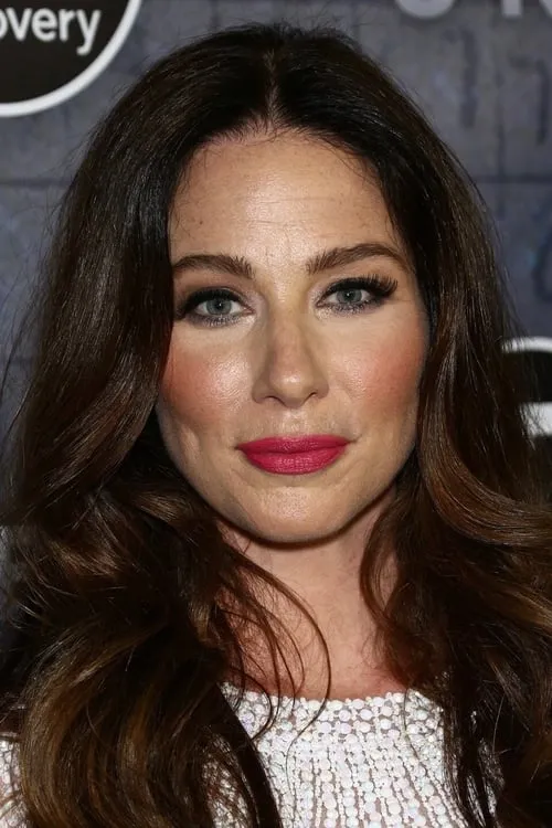 Lynn Collins interpretando a Samantha Crawford