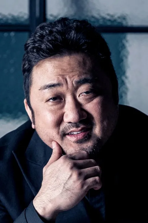 Actor Dong-seok Ma