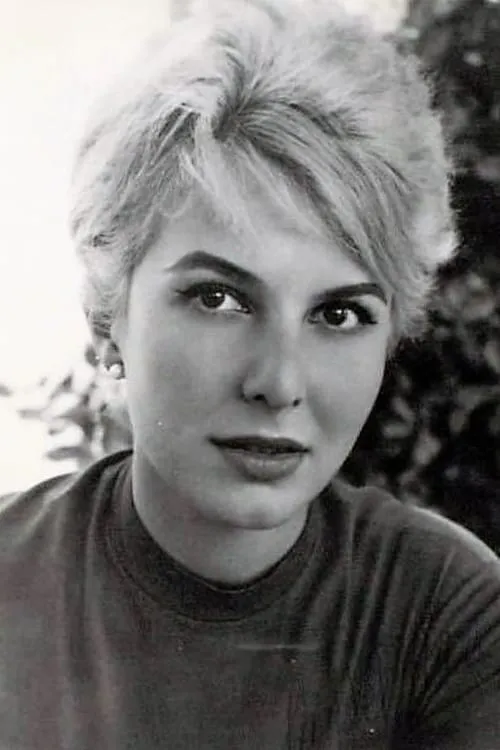 Actor Mabel Karr