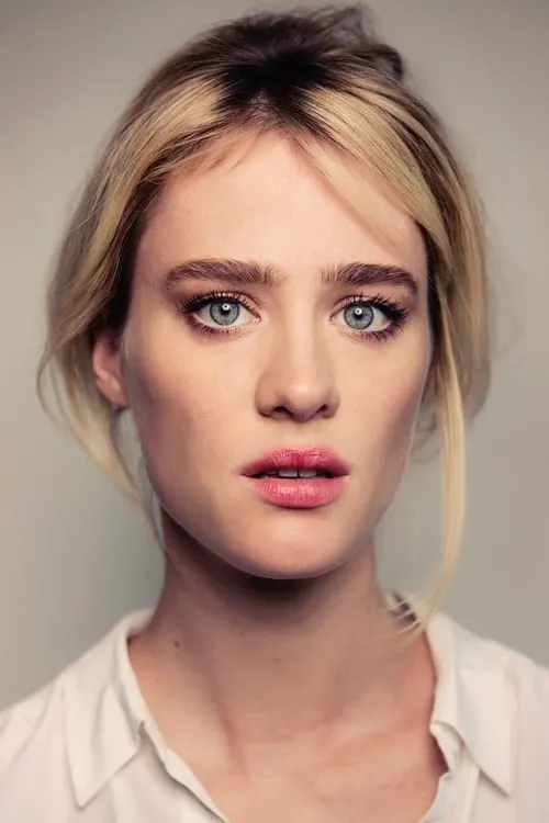 Mackenzie Davis interpretando a Isabelle