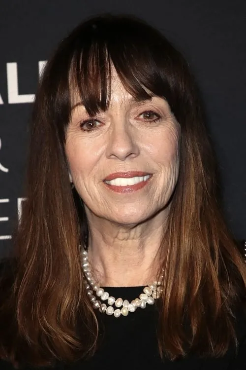 Mackenzie Phillips interpretando a Sharon