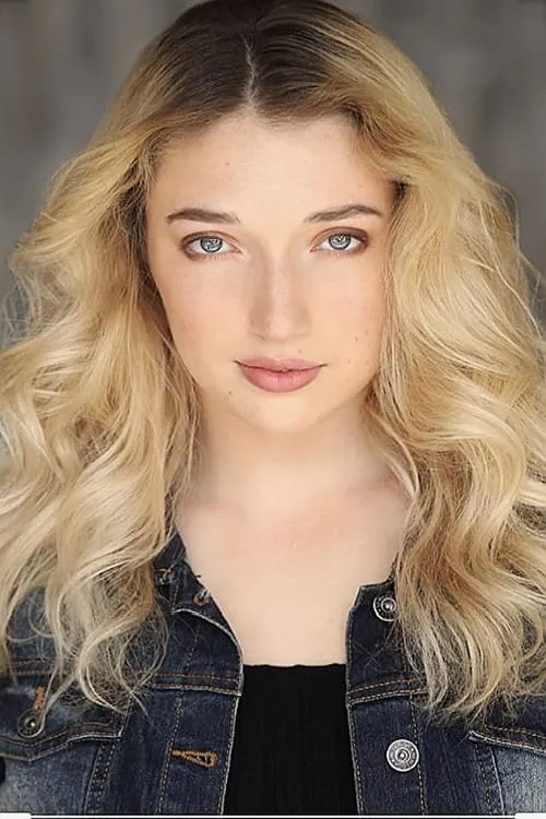 Foto de perfil del actor Macy Minear en el reparto