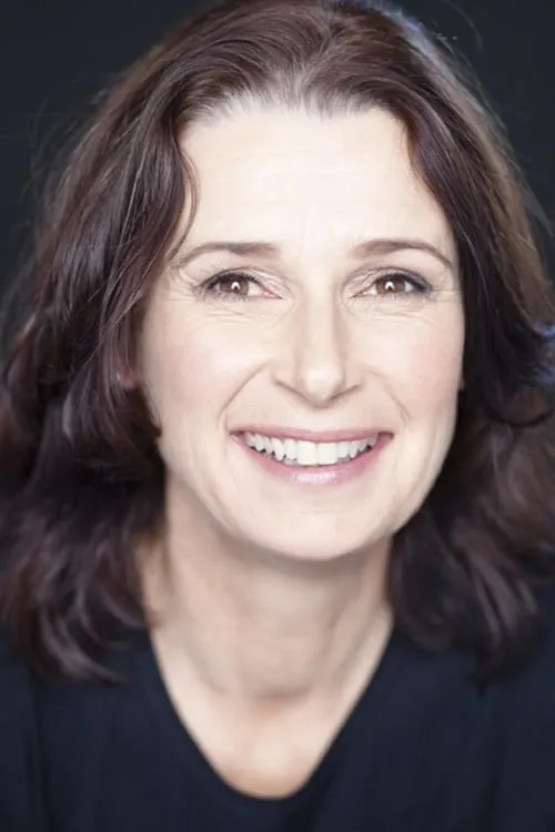 Actor Madeleine Lynch