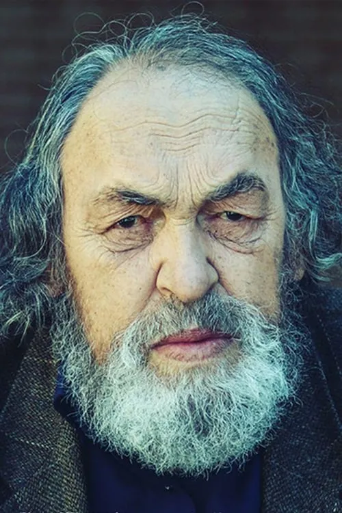 Actor Mahmoud Nazaralian