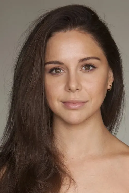 Foto de perfil del actor Makenzie Vega en el reparto